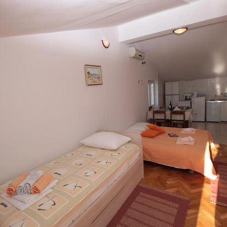 Apartmani Damir Livajic Omiš Exterior foto