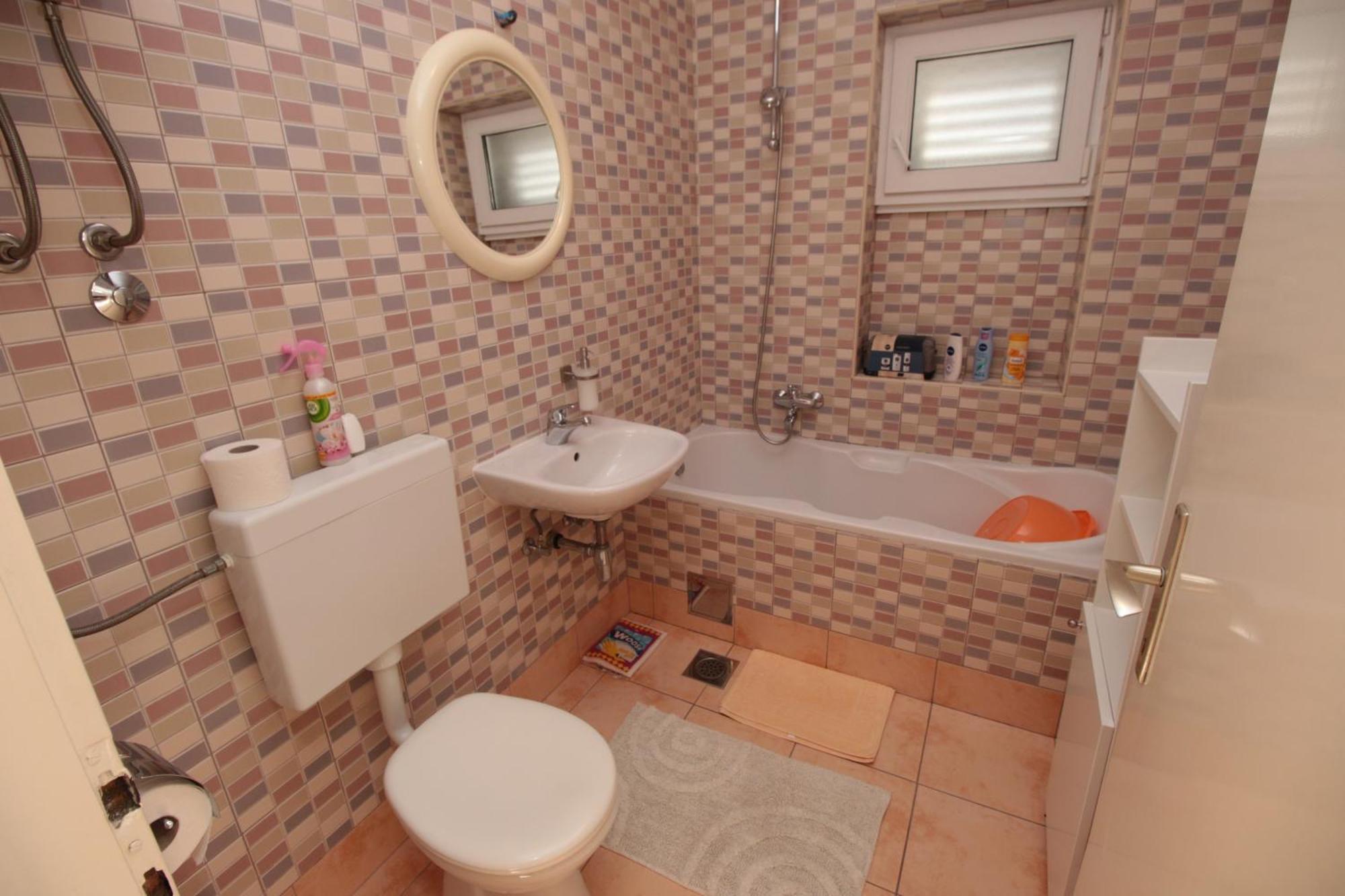 Apartmani Damir Livajic Omiš Exterior foto