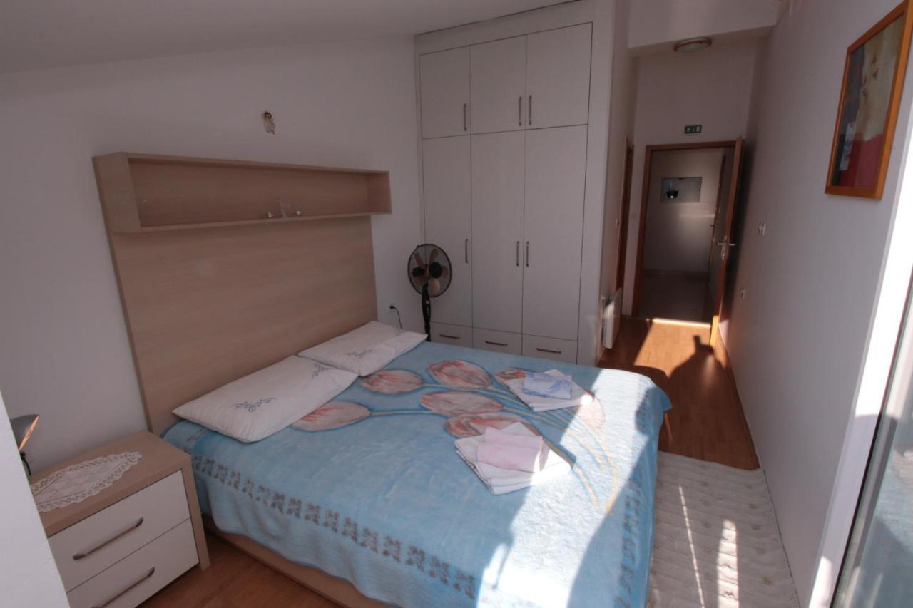 Apartmani Damir Livajic Omiš Exterior foto