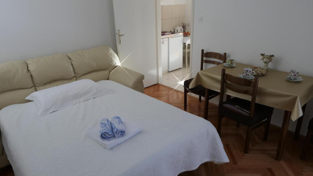 Apartmani Damir Livajic Omiš Exterior foto